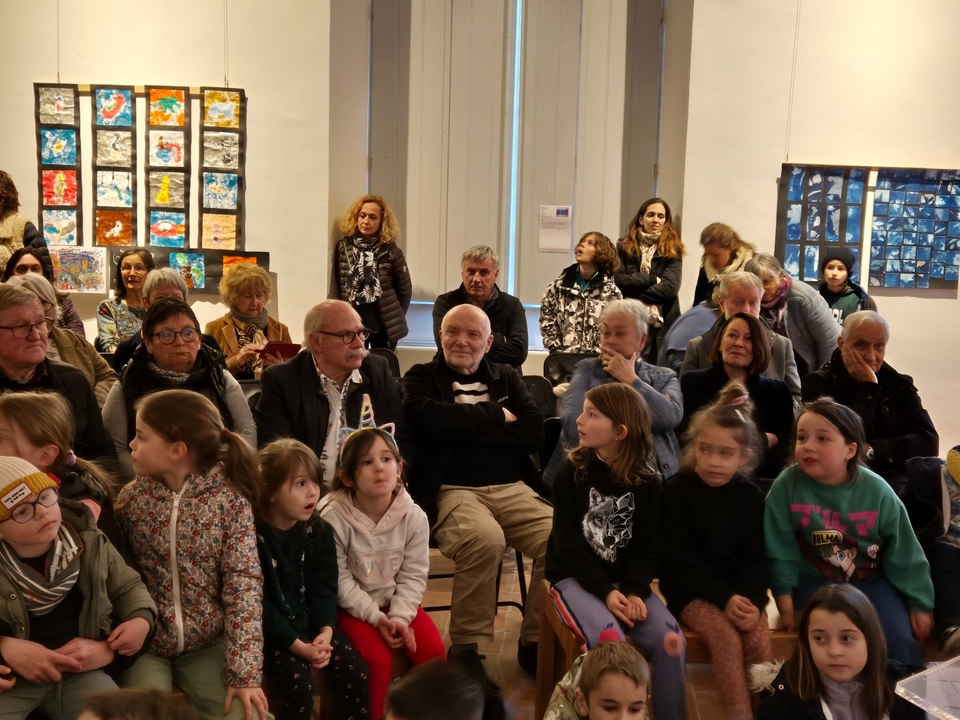 Vernissage de l'exposition Créations d'élèves au château de Vogüé le 13.03.2025