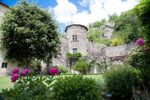 24-Le Château de Vogüé et son superbe jardin suspendu © Pont d'Arc-Ardèche